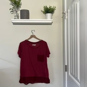 4 for 25 🌻Hollister short sleeve burgundy top